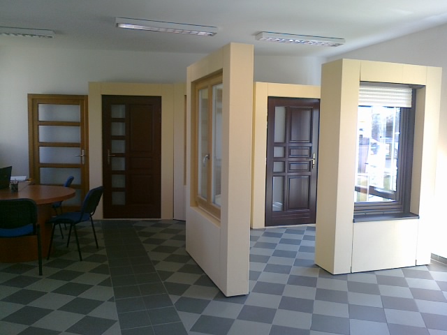 20120326362